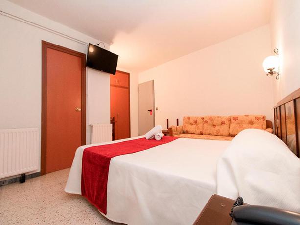Imagen de la habitación del Hotel Pere d'Urg 3000. Foto 7