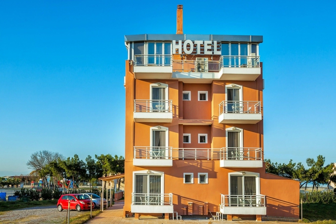Imagen de los exteriores del Hotel Perea, Peraia. Foto 10