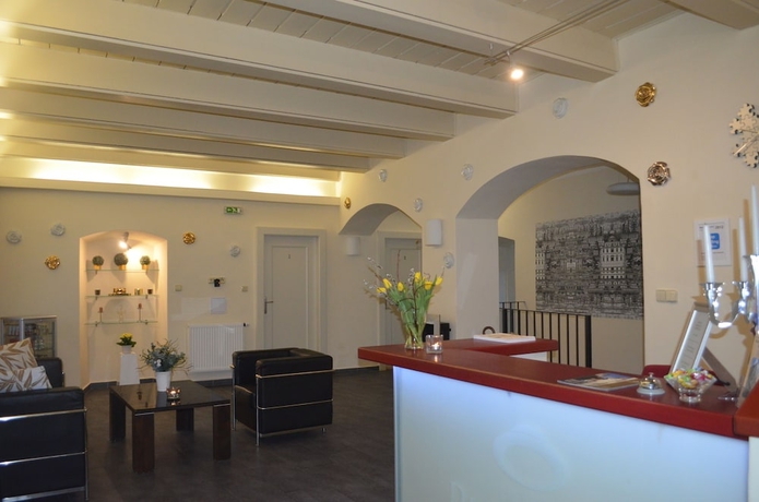 Imagen de los interiores del Hotel Peregrin. Foto 18