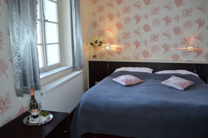 Imagen de la habitación del Hotel Peregrin. Foto 10