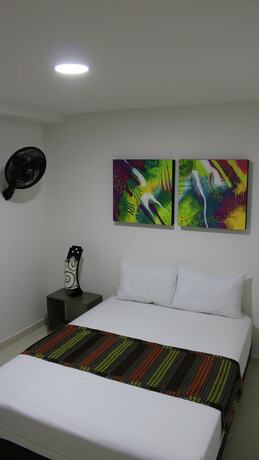 Imagen general del Hotel Pereira 421. Foto 5