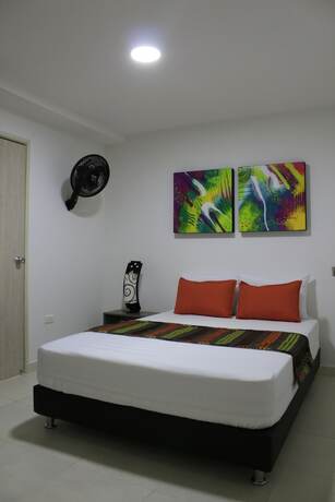 Imagen general del Hotel Pereira 421. Foto 1