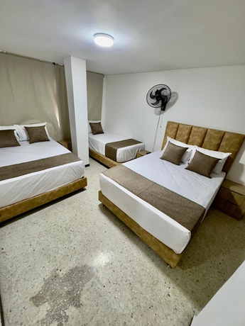 Imagen de la habitación del Hotel Pereira Central. Foto 1