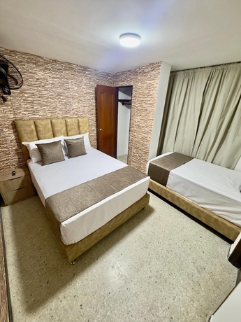 Imagen de la habitación del Hotel Pereira Central. Foto 5