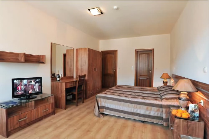 Imagen de la habitación del Hotel Perelik Palace. Foto 14