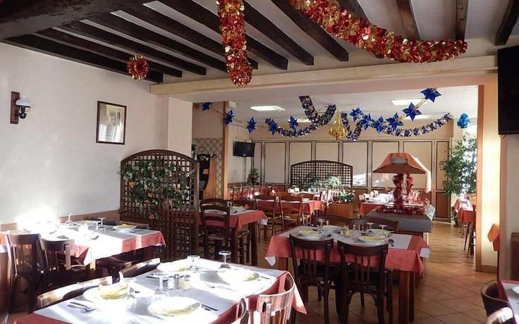 Imagen del bar/restaurante del Hotel Peret. Foto 7