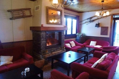 Imagen general del Hotel Peretol. Foto 13