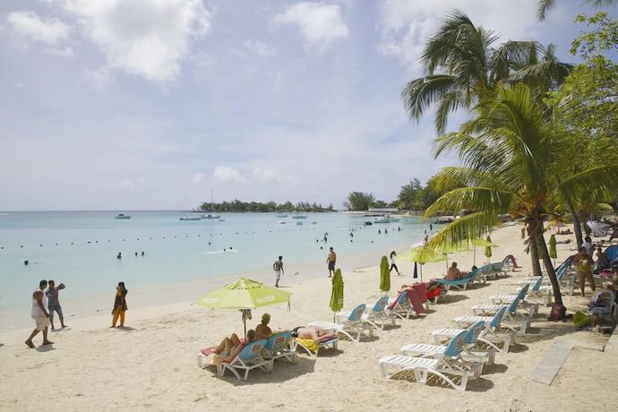 Imagen general del Hotel Pereybere Beachside Apartment. Foto 8