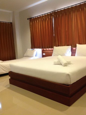 Imagen de la habitación del Hotel Perfect Place, Surat Thani. Foto 6