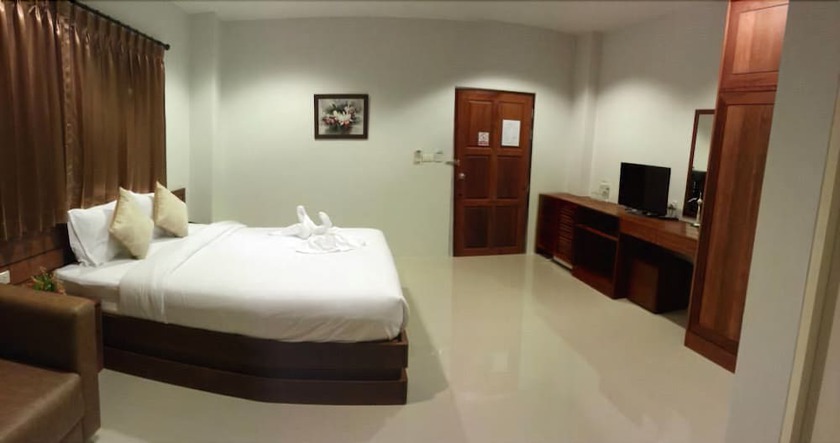 Imagen de la habitación del Hotel Perfect Place, Surat Thani. Foto 12