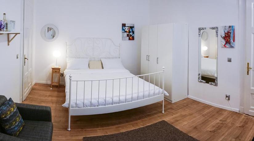 Imagen de los interiores del Hotel Perfect Stay. Foto 6