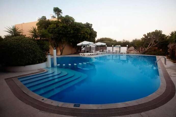 Imagen general del Hotel Pergamos Village. Foto 10