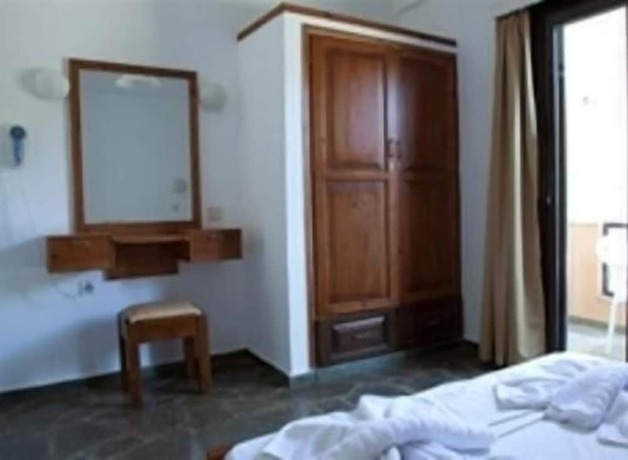 Imagen general del Hotel Pergamos Village. Foto 12