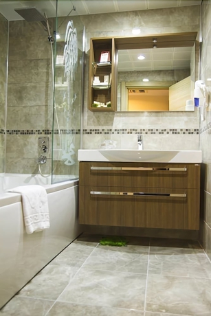 Imagen de la habitación del Hotel Peri Tower. Foto 10