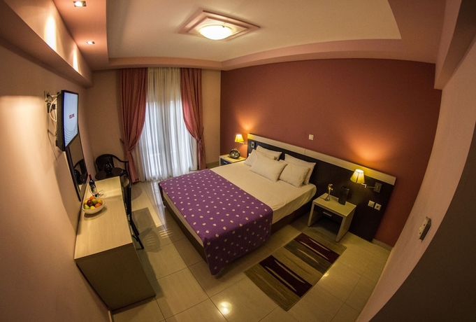 Imagen de la habitación del Hotel Perinthos, Chalkidona. Foto 7