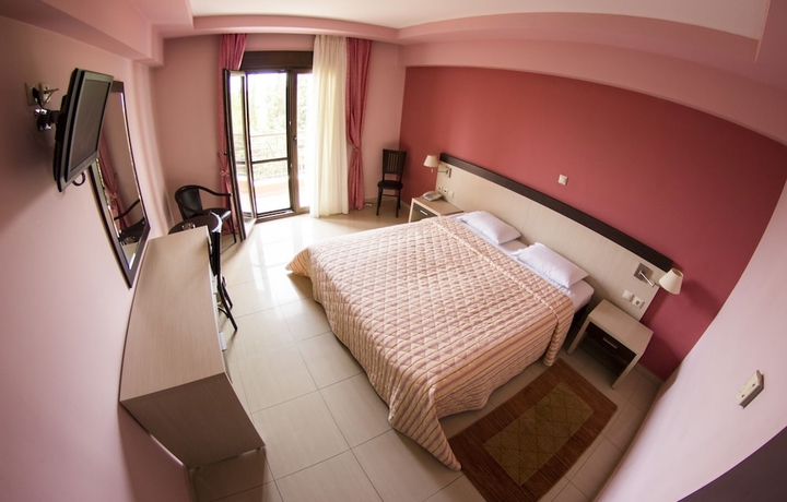 Imagen de la habitación del Hotel Perinthos, Chalkidona. Foto 8