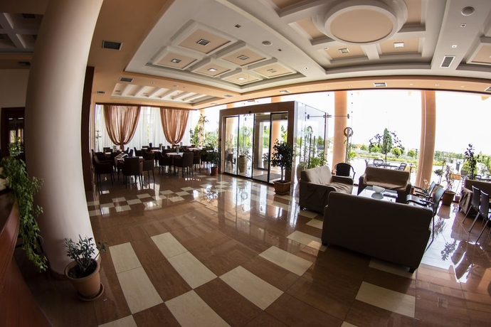 Imagen de los interiores del Hotel Perinthos, Chalkidona. Foto 15