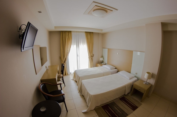 Imagen de la habitación del Hotel Perinthos, Chalkidona. Foto 11