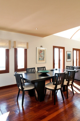 Imagen de la habitación del Hotel Periscope Villa. Foto 7