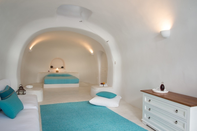 Imagen de la habitación del Hotel Perivolas. Foto 5