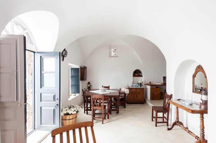 Imagen de los interiores del Hotel Perivolas. Foto 19