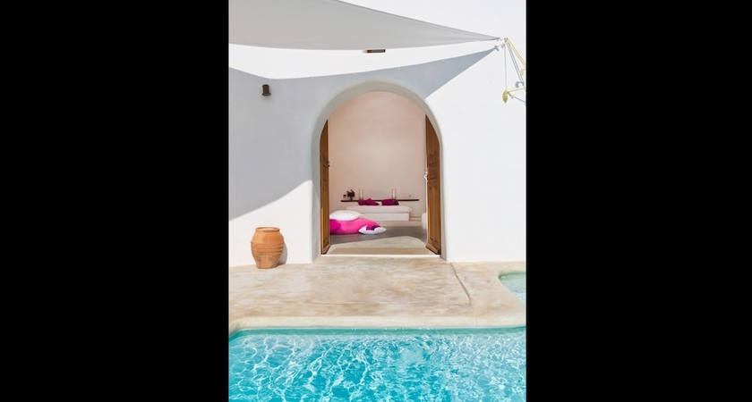 Imagen de la habitación del Hotel Perivolas. Foto 13