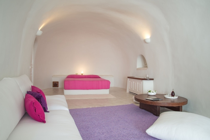 Imagen de la habitación del Hotel Perivolas. Foto 15