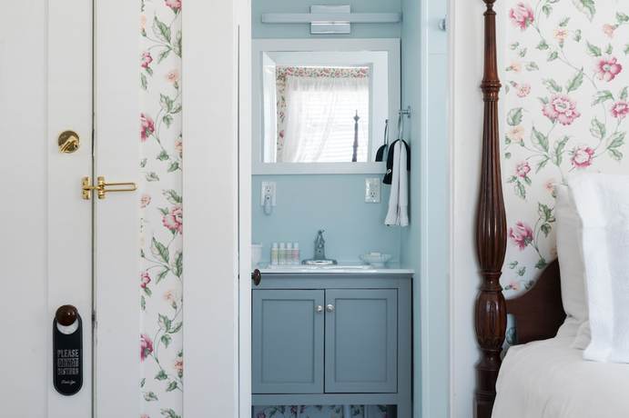 Imagen de la habitación del Hotel Periwinkle Inn. Foto 13