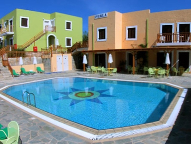 Imagen general del Hotel Perla Apartments, Agia Pelagia. Foto 5