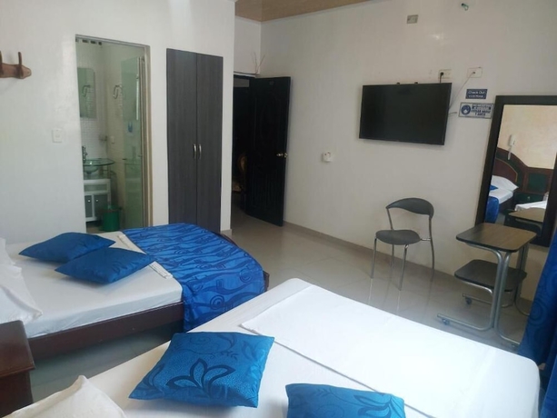 Imagen de la habitación del Hotel Perla Azul. Foto 10