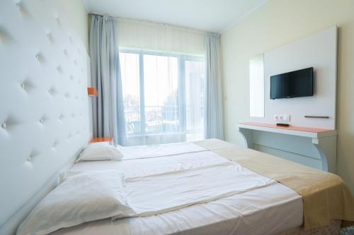 Imagen general del Hotel Perla Beach Club - All Inclusive. Foto 3