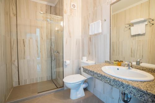 Imagen de la habitación del Hotel Perla Beach Club - All Inclusive. Foto 16