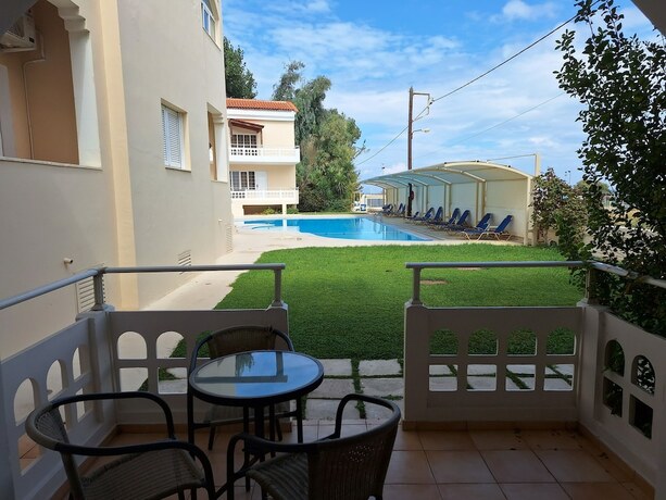 Imagen general del Hotel Perla Beach. Foto 4