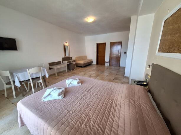 Imagen general del Hotel Perla Beach. Foto 6