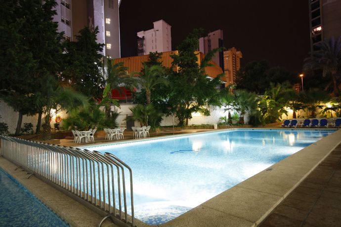 Imagen general del Hotel Perla, Benidorm - Playa Levante. Foto 3