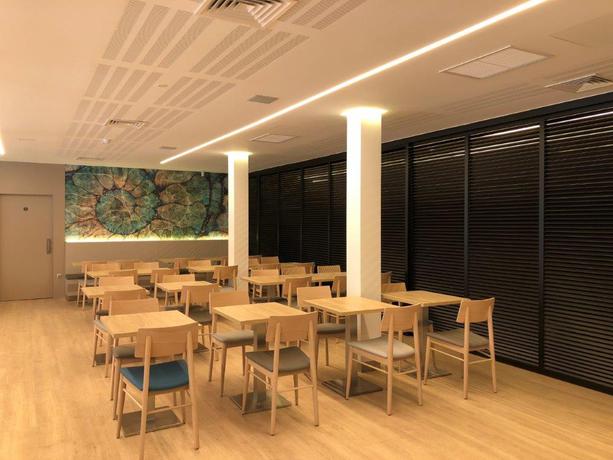 Imagen general del Hotel Perla, Benidorm - Playa Levante. Foto 11