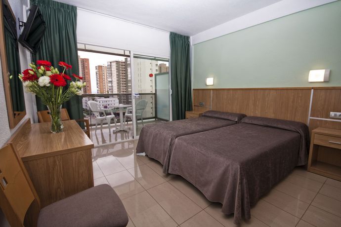 Imagen general del Hotel Perla, Benidorm - Playa Levante. Foto 25