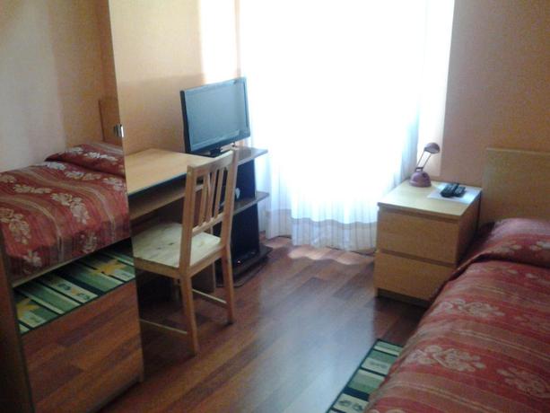 Imagen de la habitación del Hotel Perla, Bolonia. Foto 6