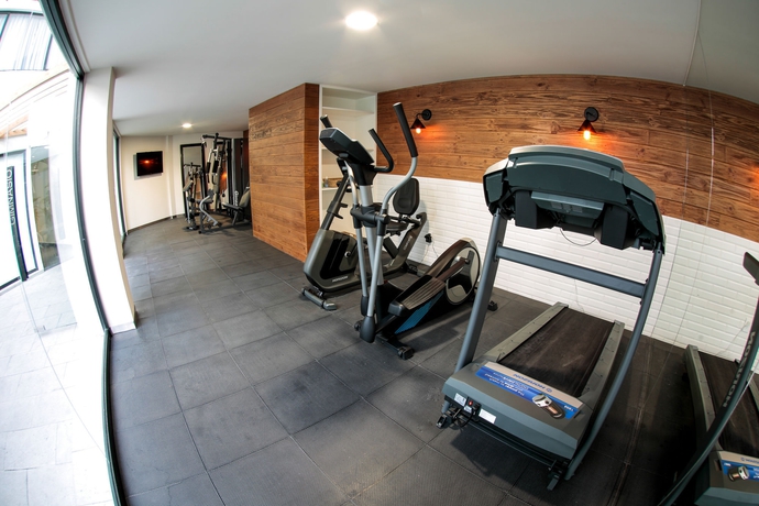 Imagen de los interiores del Hotel Perla Central. Foto 10