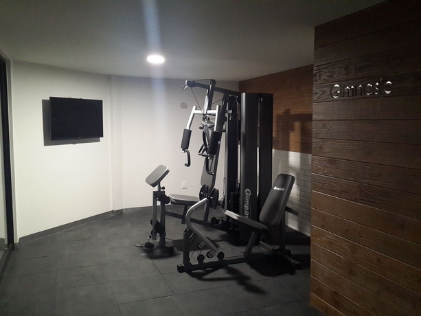 Imagen de los interiores del Hotel Perla Central. Foto 13