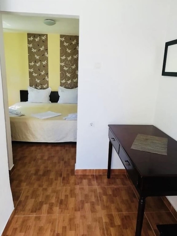 Imagen de la habitación del Hotel Perla Costinesti - Hostel. Foto 4