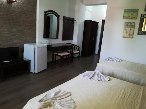 Imagen de la habitación del Hotel Perla Costinesti - Hostel. Foto 15