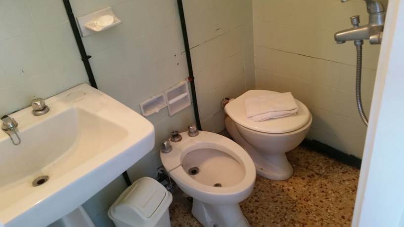 Imagen de la habitación del Hotel Perla Del Este. Foto 10