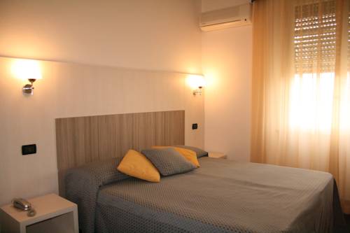 Imagen de la habitación del Hotel Perla Del Mare. Foto 6