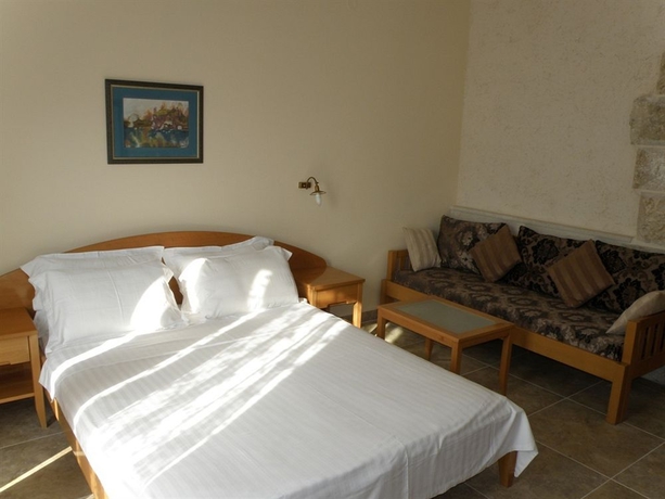 Imagen de la habitación del Hotel Perla Di Mare. Foto 1