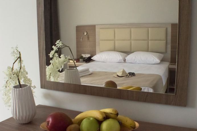 Imagen de la habitación del Hotel Perla Halkidiki. Foto 8