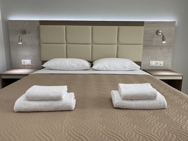 Imagen de la habitación del Hotel Perla Halkidiki. Foto 13