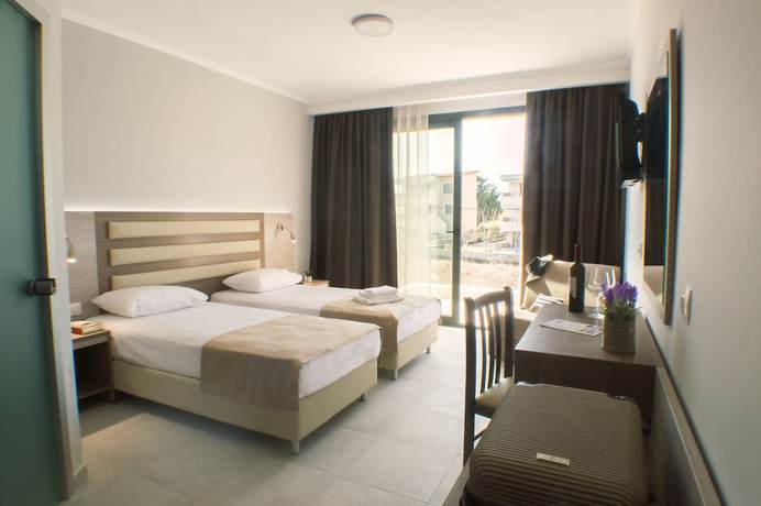 Imagen general del Hotel Perla Halkidiki. Foto 1