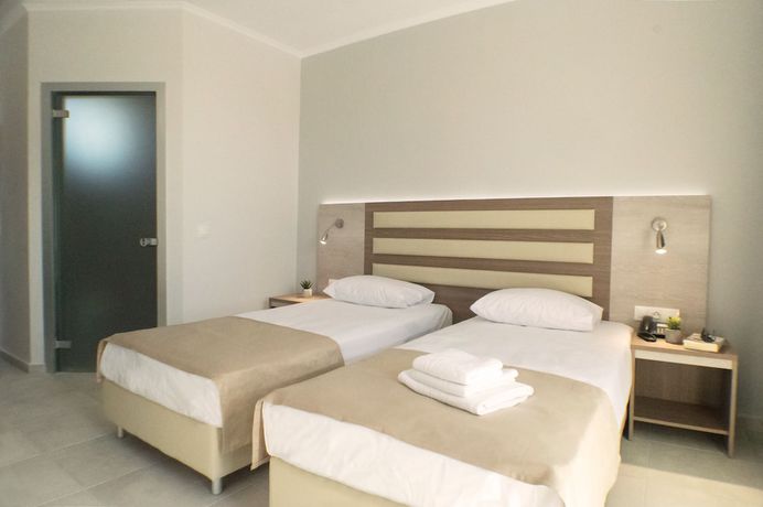 Imagen de la habitación del Hotel Perla Halkidiki. Foto 17