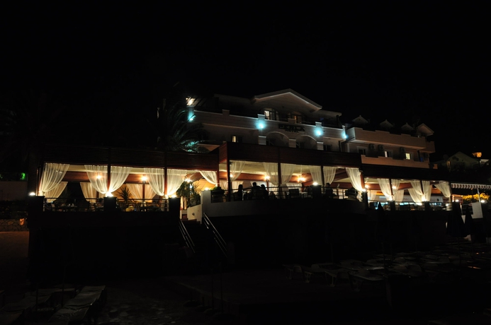 Imagen general del Hotel Perla, Herceg Novi. Foto 4